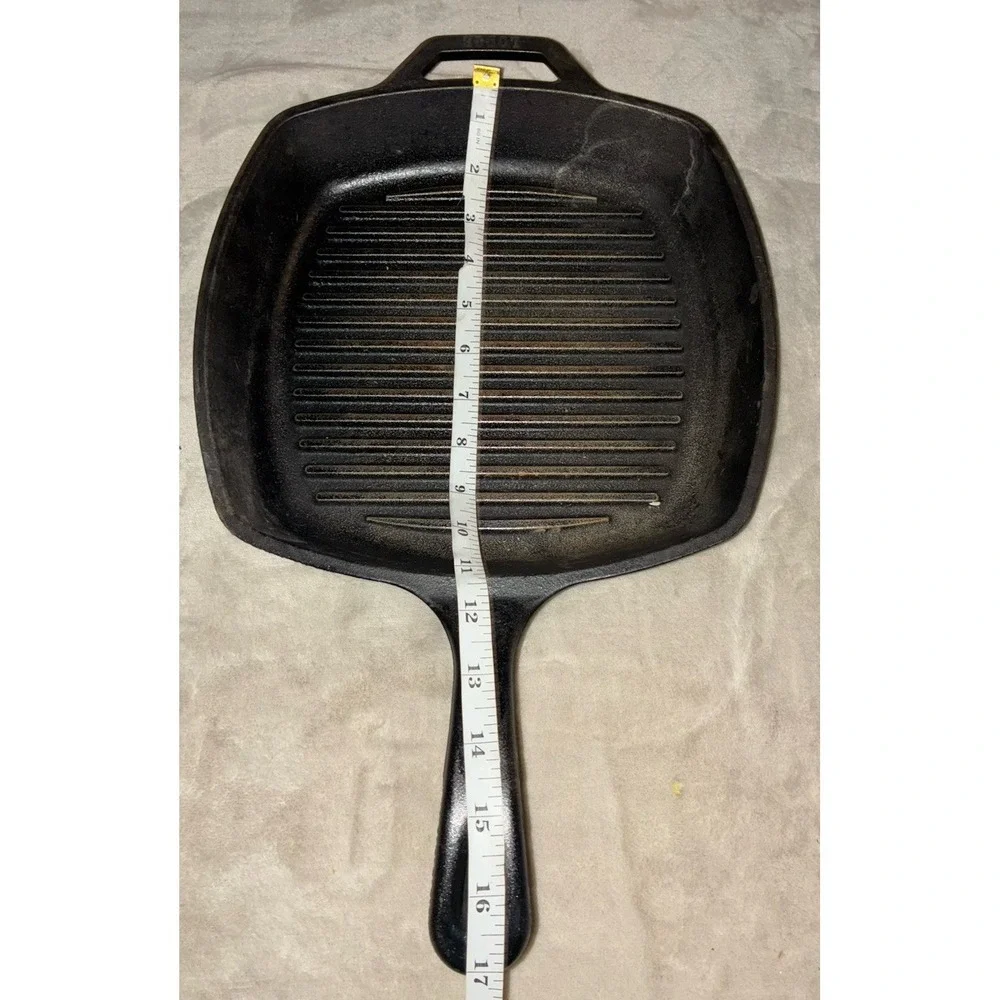 Lodge Cast Iron Grill Pan Skillet 10.5